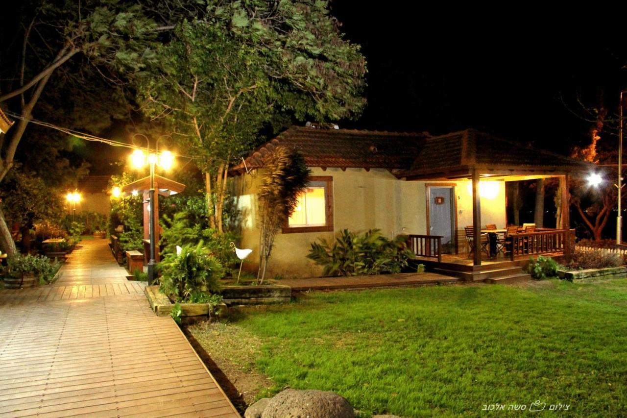 Golan Rooms At Sagi Family Country Lodging Ramot Bagian luar foto